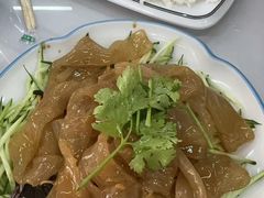 -一口猪海鲜浑锅·东北家常菜