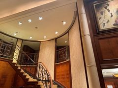 -上海红塔豪华精选酒店