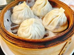 蟹粉小笼包-二泉园老菜馆·百年无锡菜