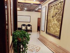 -皇宫大酒店