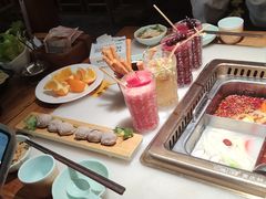 -巴渝瓦肆重庆鲜火锅(宝龙环湖店)