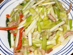 -二孃鸡爪爪(东风路总店)