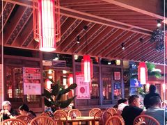 -野山舂·贵州现舂酸汤火锅(鸿通城店)