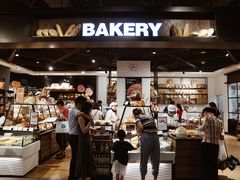 门面-Ole 面包房(华润万象城店)