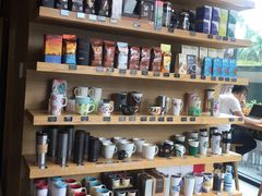 -星巴克(珠海摩尔百货店)