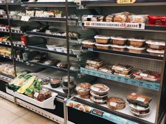 -全家便利店(虹桥路四店)