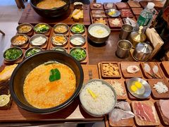-银米·云南传统过桥米线(双廊黑金冠店)