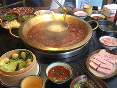 -王婆乔鲜鱼自助火锅(蜀汉路店)