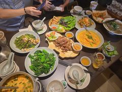 -大头虾越式风味餐厅(光明广场店)