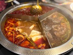 -廖掌柜·重庆鲜货火锅(上海首店)