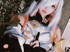 -米游妙妙屋cosplay换装自拍摄影体验馆