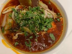 -成都你六姐·牛肉冒菜(城市集市合生汇店)