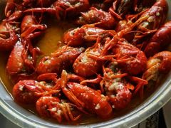 -扒虾小妹儿麻辣海鲜(宏图街店)