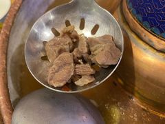 -毛辣果·贵州红酸汤牛肉火锅(西单店)