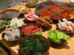 -正南齊北重庆老火锅(光华村直营店)