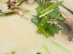 -南京金牛湖巨碗鱼头