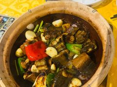 -天宝食坊·啫啫煲大排档(西华路店)