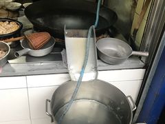 -甘记肥肠粉(马鞍北路店)