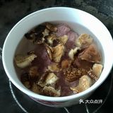 妈咪女神的香菇肉饼汤[爱心][调皮]