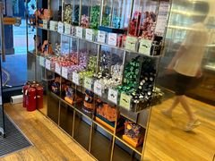 -VENCHI 闻绮(上海佛罗伦萨小镇店)