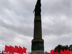 -人民防洪胜利纪念塔