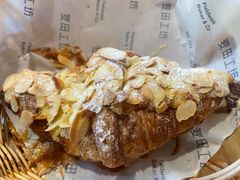 杏仁羊角-麦田工坊(月湖店)