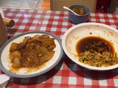 -老郑家东北春饼(龙悦居店)
