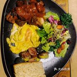 店名：蜜桃 地址：武林路277号