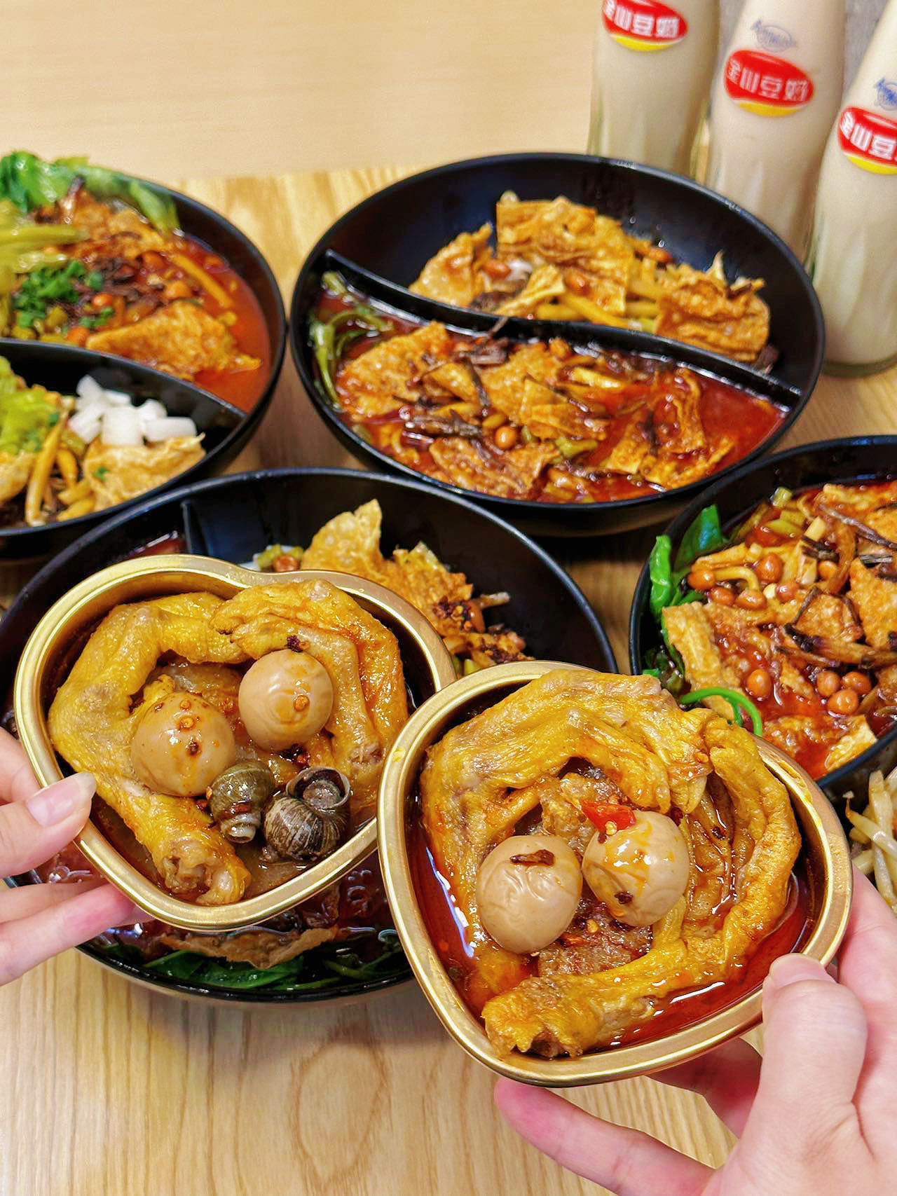 我不允许还没人吃过鸳鸯螺蛳粉!双拼绝了!