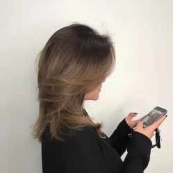 -MYYF SALON烫发染发