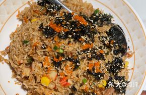 Grilled Seaweed Tuna Crispy Crab Fried Rice