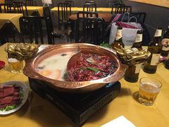 -江湖餐厅–重庆九宫格老火锅