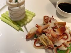 芥末芦笋拼象拔贝-闻见中国海南菜(K11店)