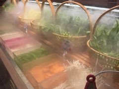 -左庭右院鲜牛肉火锅(浦江欢乐颂店)