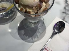 -哈根达斯(滨江店)