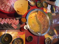 -谭鸭血老火锅(远大购物广场店)