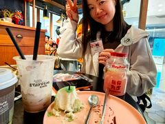 -StayReal Cafe(长宁来福士广场东八区店)