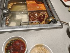 -海底捞火锅(高新万达店)