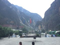 -香格里拉大峡谷巴拉格宗国家级风景名胜区丽江中旅旅游质量服务点