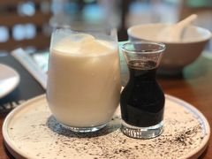 -Chom Cafe and Restaurant