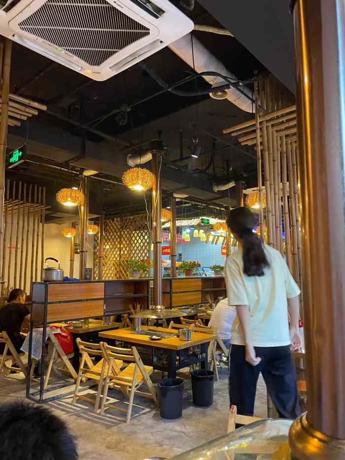 蚝大侠自助烤生蚝烤肉青羊万达店