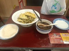 -宏状元现熬粥·京味菜(五棵松店)