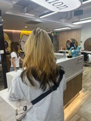 -奈川烫染Salon