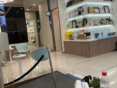 -维乐口腔(美维云门诊陆家嘴店)