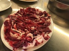 手切本地肥牛-胡须佬鸡煲四季火锅店(石厦西村直营店)