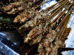 -勃利地摊·勃立小串烧烤