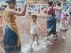 -欢乐水魔方水世界