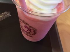 -Hello Kitty Cafe(弘大店)
