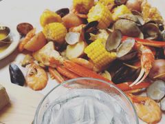 -The Crab Pot Seattle