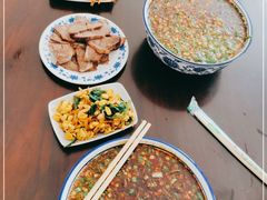 -吾穆勒蓬灰牛肉面·清真(北滨河中路店)